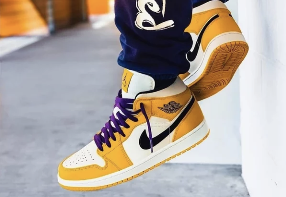 Кроссовки Nike Air Jordan 1 Lakers
