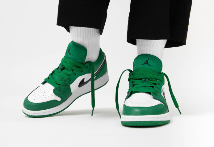 Кроссовки Nike Air Jordan 1 Low Pine Green