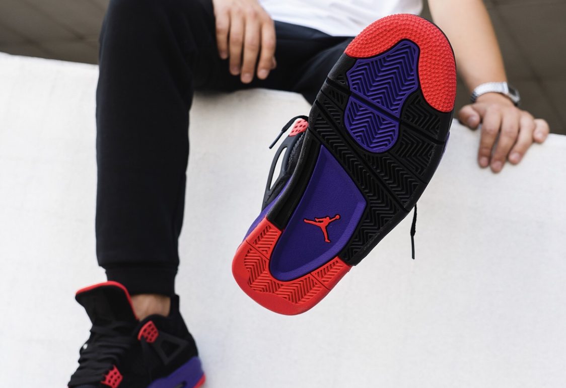 Кроссовки Nike Air Jordan 4 Raptors