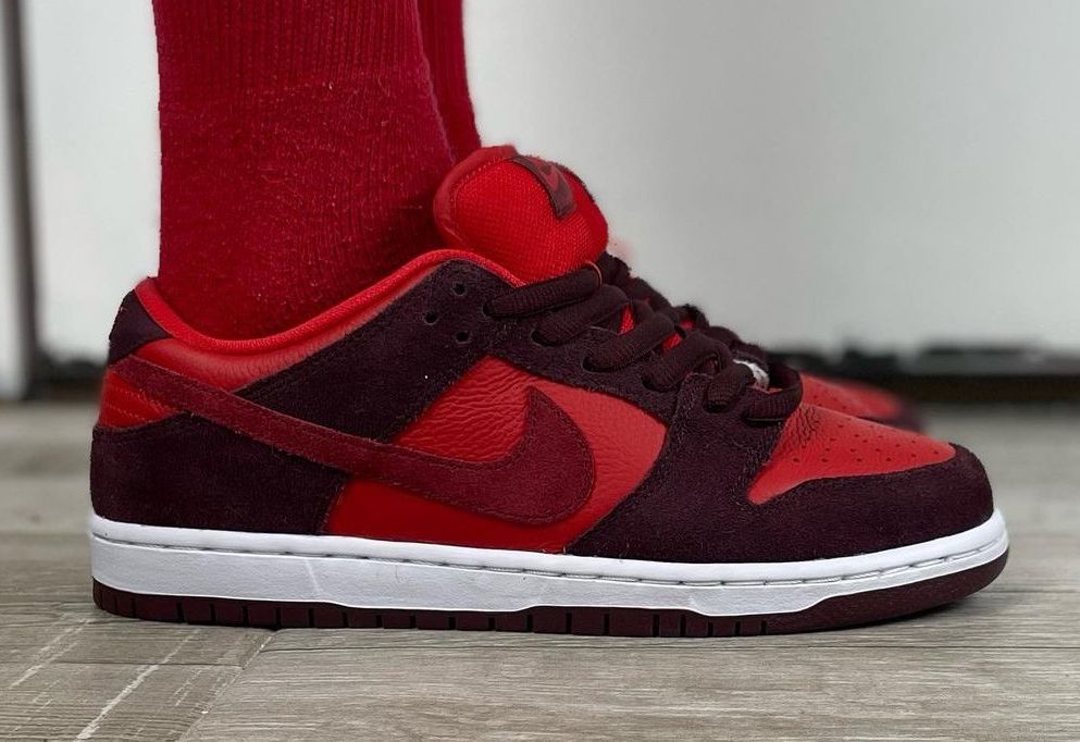 Кроссовки Nike Dunk Low Fruity Pack Cherry