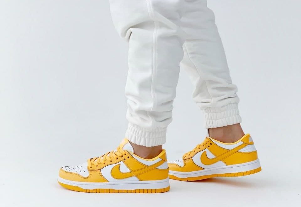 Кроссовки Nike Dunk Low Laser Orange