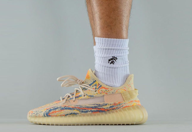 Кроссовки Adidas Yeezy Boost 350 v2 MX Oat