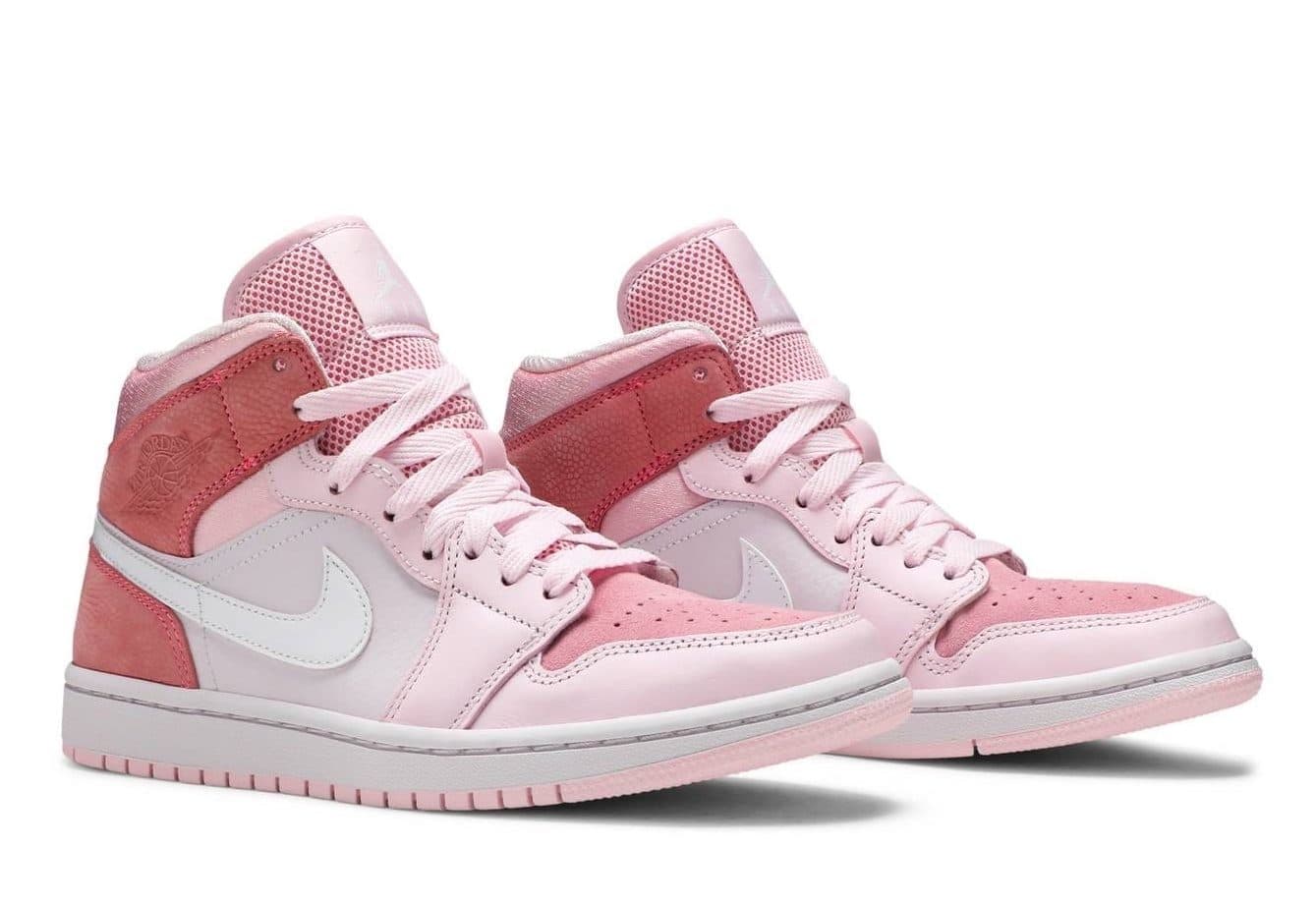 Кроссовки Air Jordan 1 Digital Pink Розовые