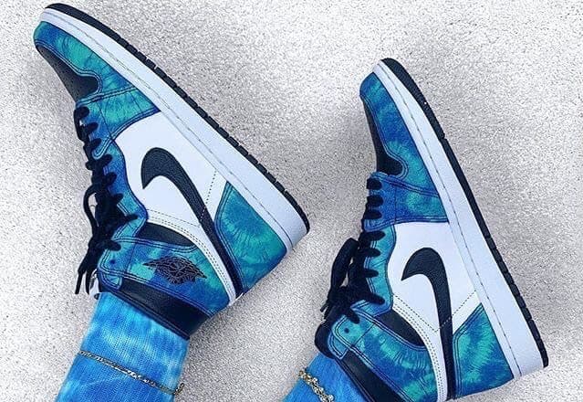 Кроссовки Air Jordan 1 Tie-Dye Синие