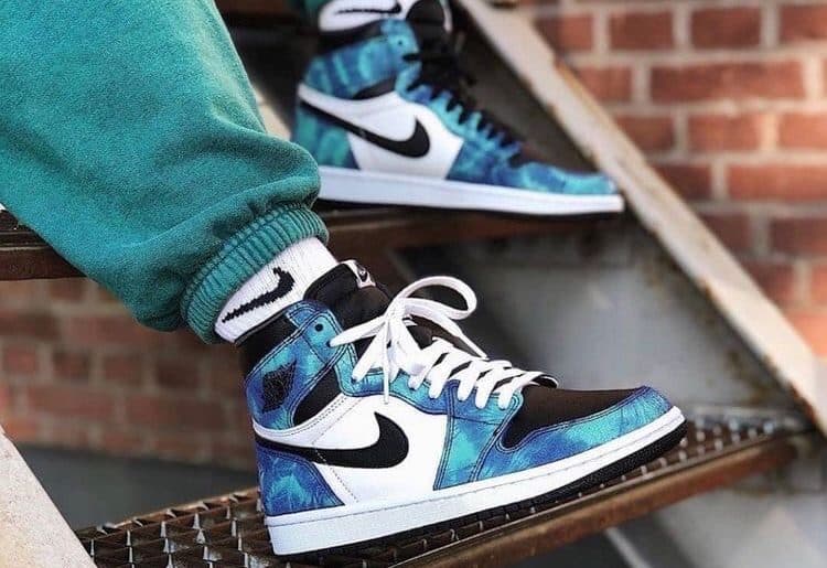 Кроссовки Air Jordan 1 Tie-Dye Синие