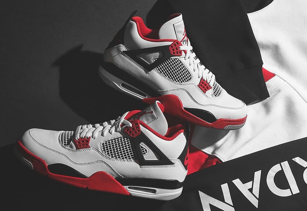 Кроссовки Air Jordan 4 Fire Red Белые