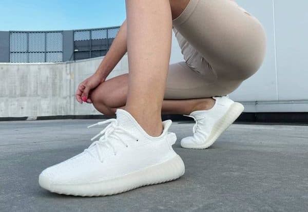 Кроссовки Adidas Yeezy Boost 350 v2 White Белые