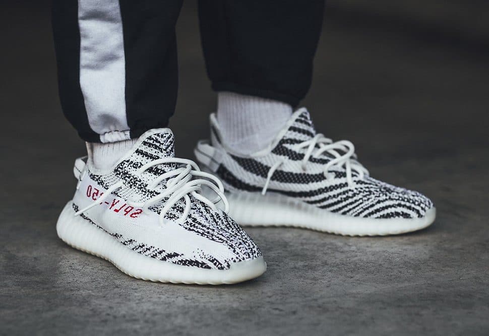 Кроссовки Adidas Yeezy Boost 350 v2 Zebra Белые