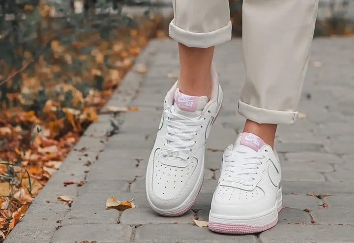 Кроссовки Nike Air Force 1 GS White Iced Lilac Белые