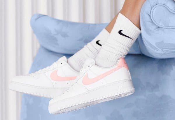 Кроссовки Nike Air Force 1 Oracle Pink Белые