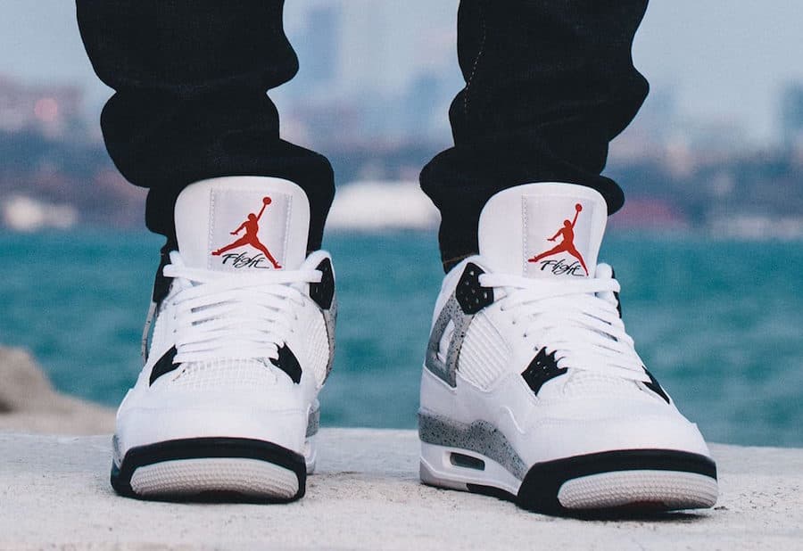 Кроссовки Air Jordan 4 Cement Белые