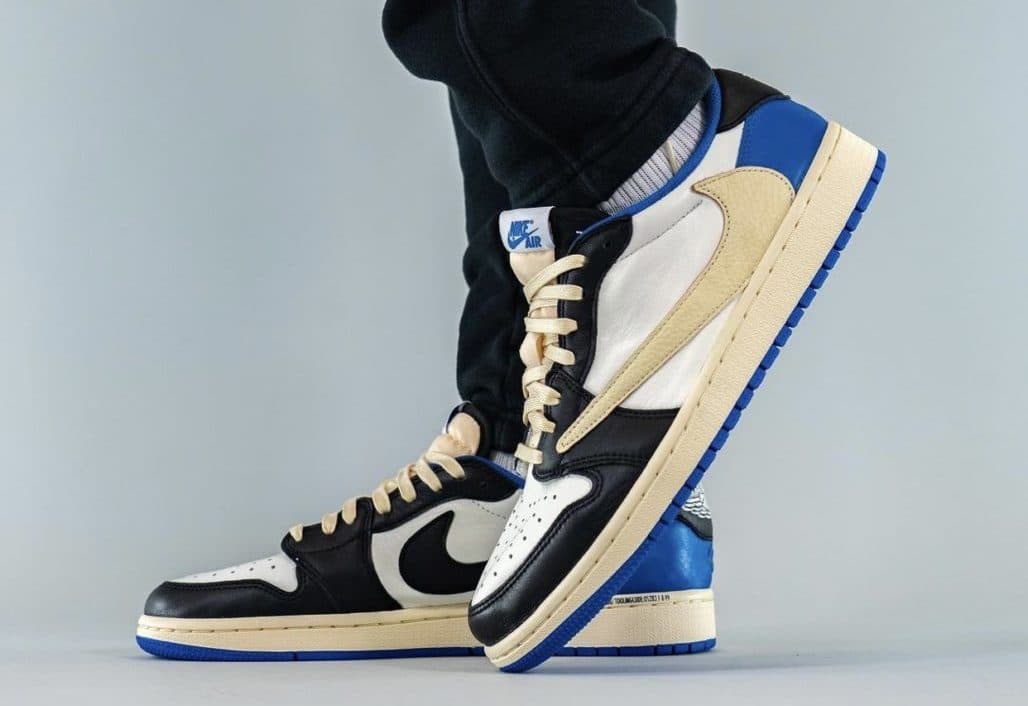 Кроссовки Air Jordan 1 Low Travis Scott x Fragment Design