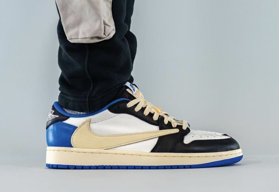 Кроссовки Air Jordan 1 Low Travis Scott x Fragment Design