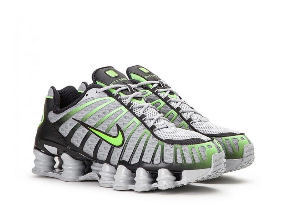 nike shox green and white