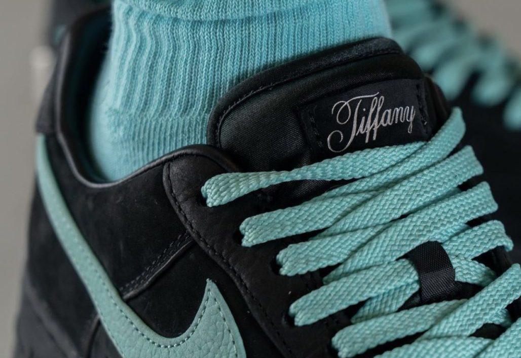 Nike tiffany