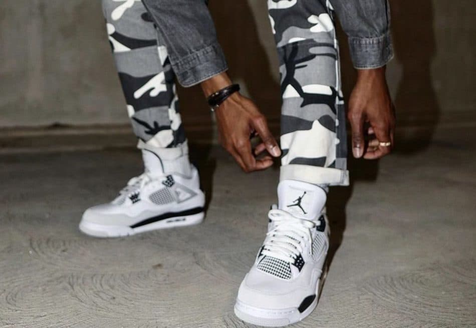 Зимние Кроссовки Nike Air Jordan 4 Military Black